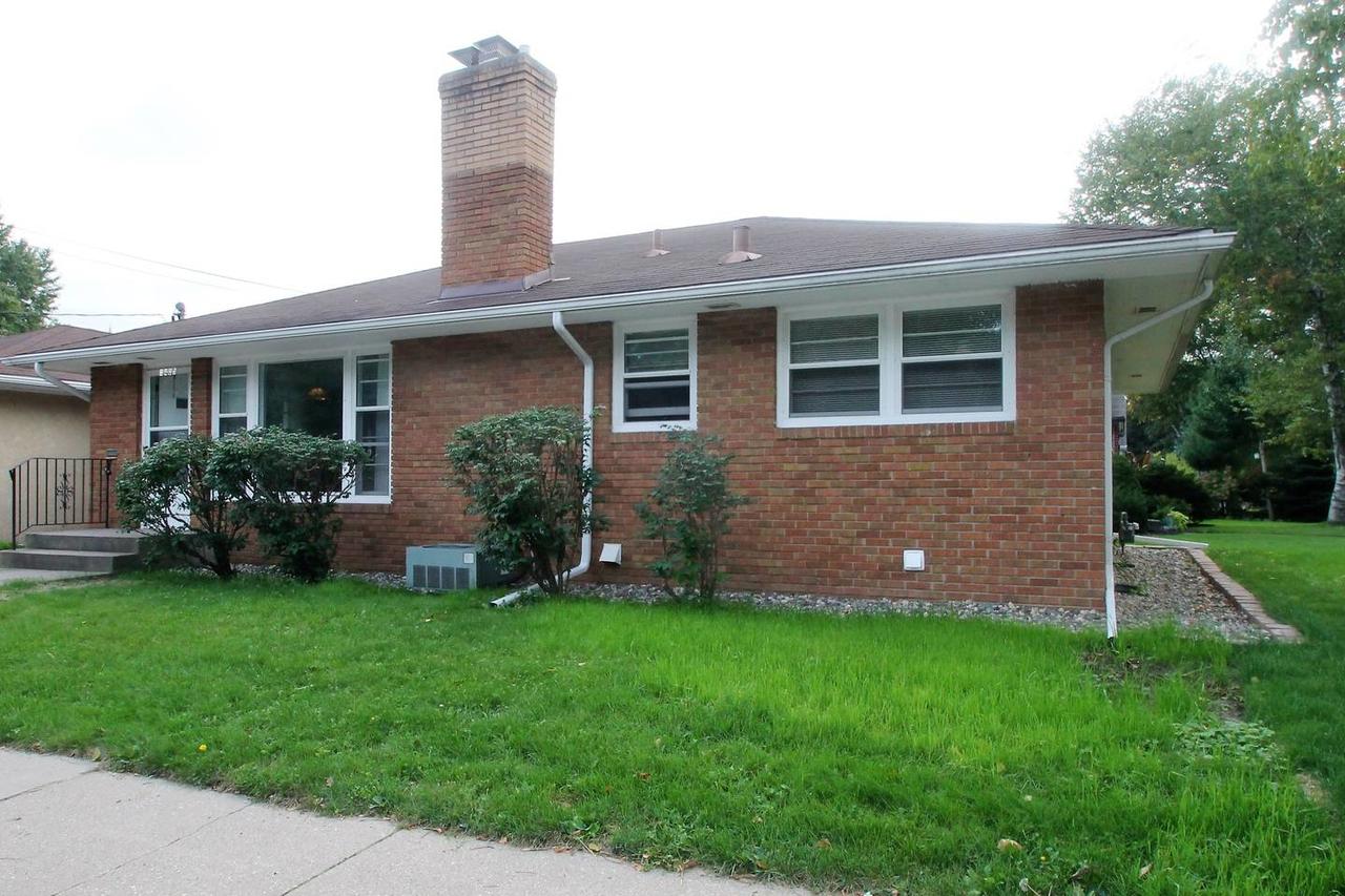 4 Bedroom 2 Bath Nokomis Home - thumb 1