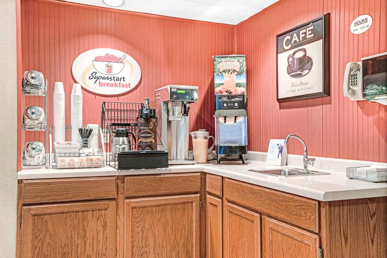 Super 8 By Wyndham Glencoe - thumb 11