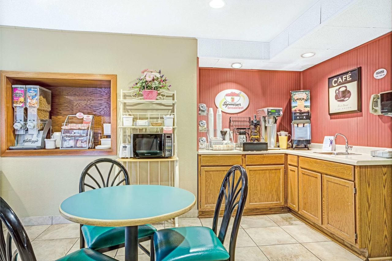 Super 8 By Wyndham Glencoe - thumb 3