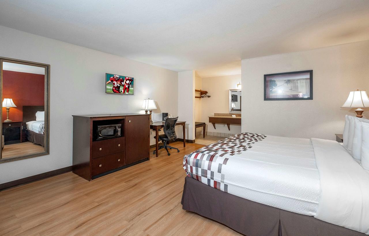 Red Roof Inn Gulfport - Biloxi Airport - thumb 5