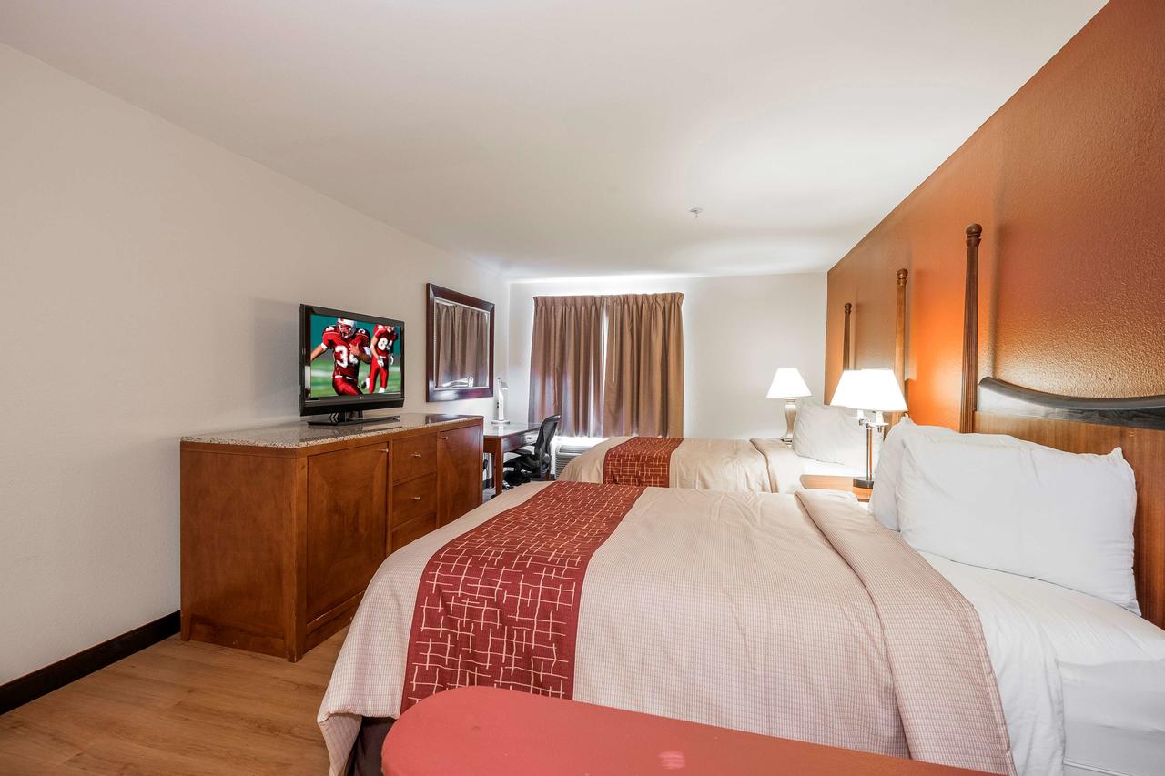 Red Roof Inn & Suites Biloxi - thumb 13