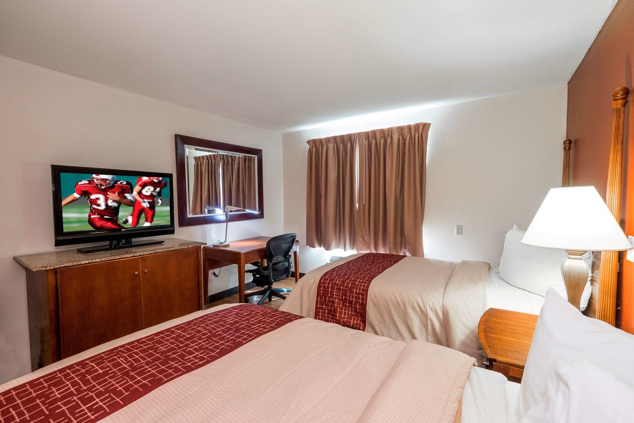 Red Roof Inn & Suites Biloxi - thumb 5