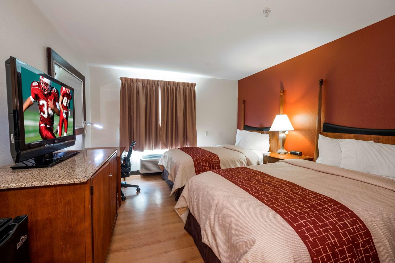 Red Roof Inn & Suites Biloxi - thumb 11