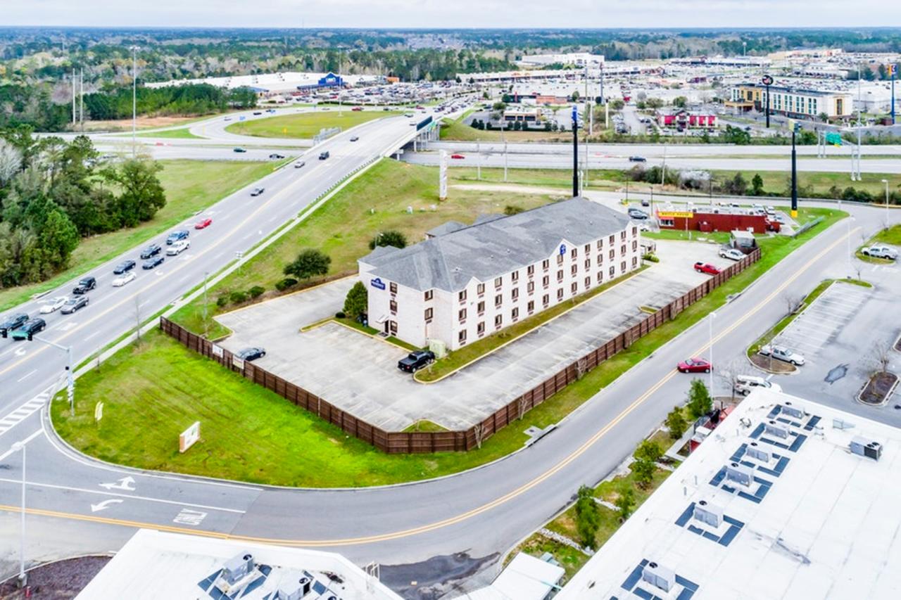 Regency Inn & Suites Biloxi - thumb 36