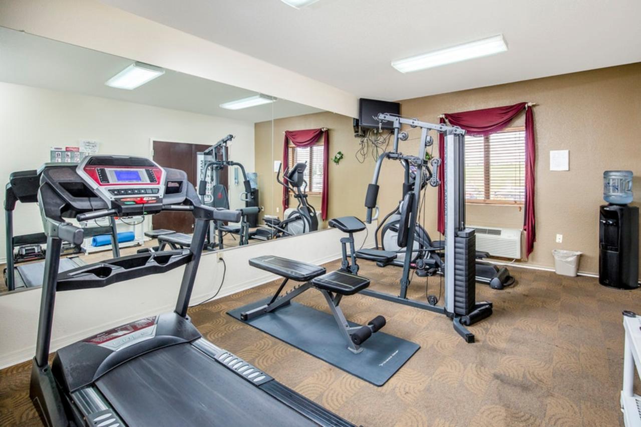 Regency Inn & Suites Biloxi - thumb 20