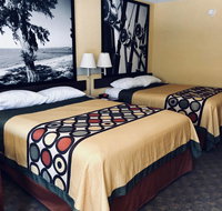 Super 8 by Wyndham Diberville Biloxi Area - Accommodation Alabama