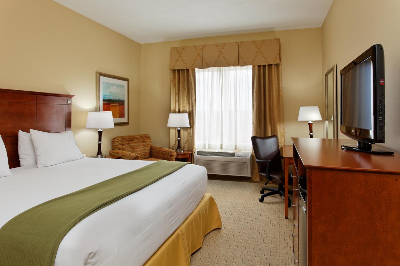 Holiday Inn Express Long Beach - thumb 13