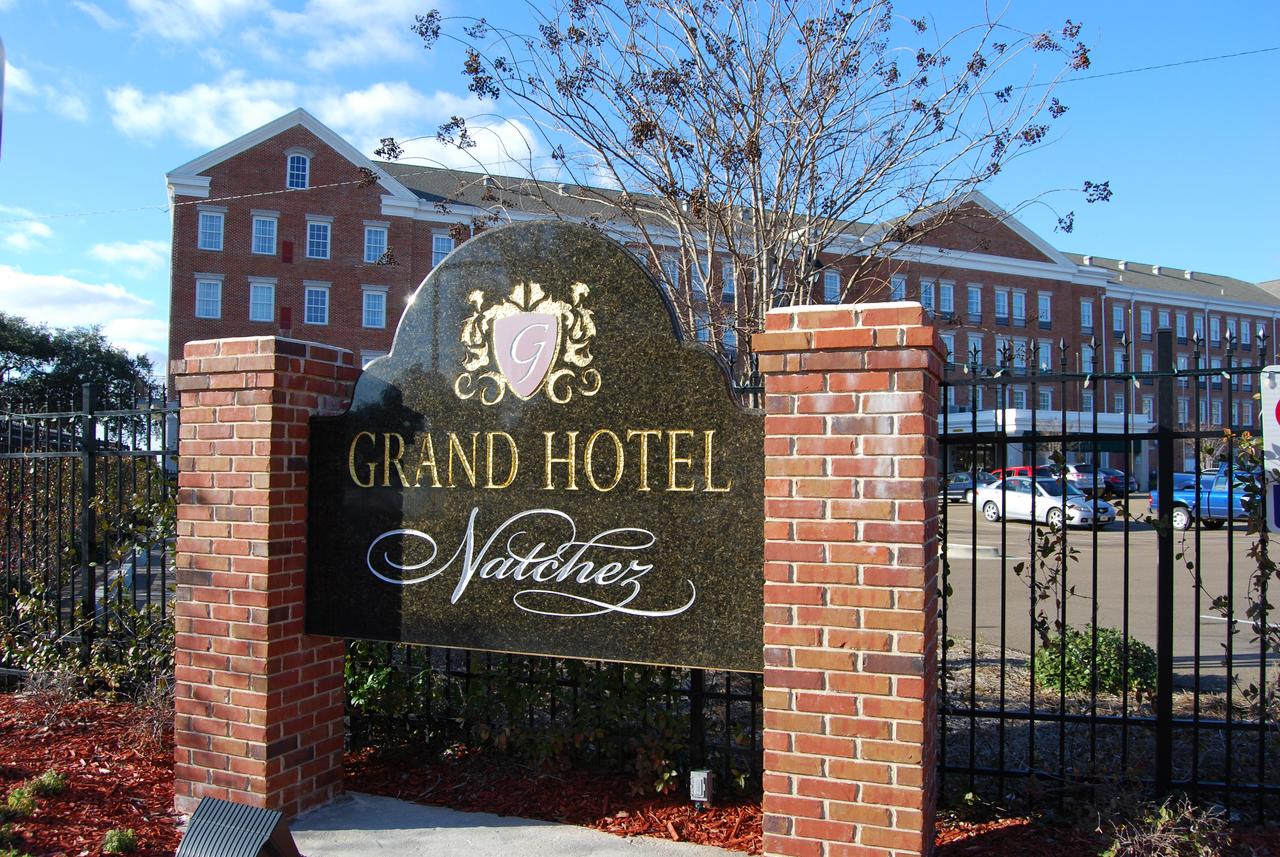 Natchez Grand Hotel - thumb 1