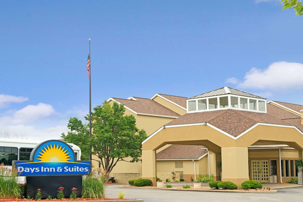 Days Inn By Wyndham St. Louis/Westport MO - thumb 0