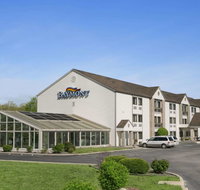 Baymont by Wyndham Sullivan - Accommodation Alabama