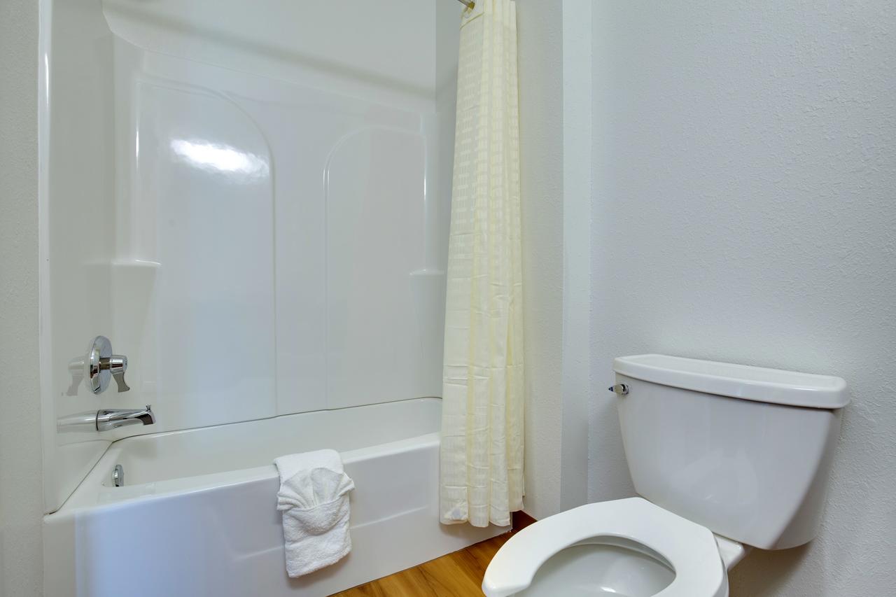 Motel 6 Poplar Bluff - thumb 43