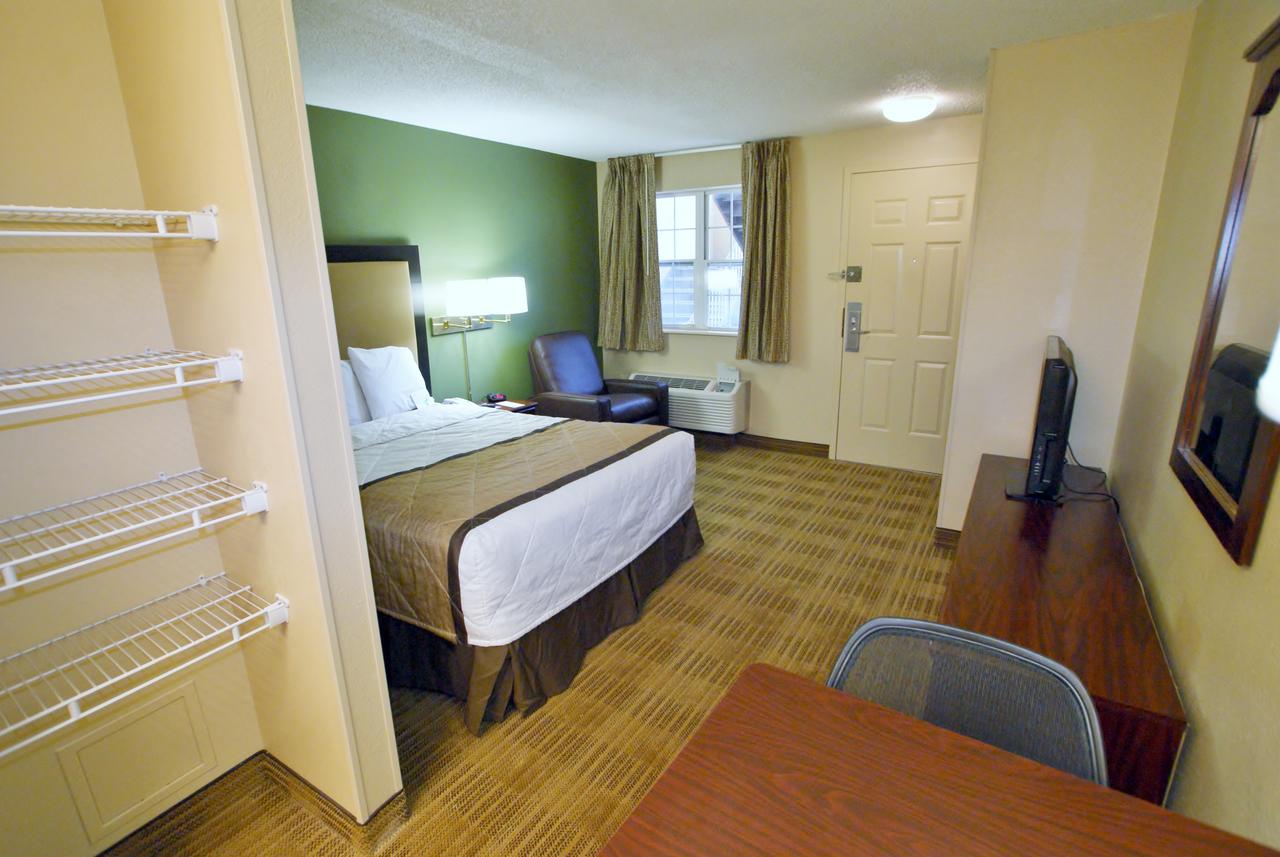 Extended Stay America - St. Louis - Westport - East Lackland Rd. - thumb 9