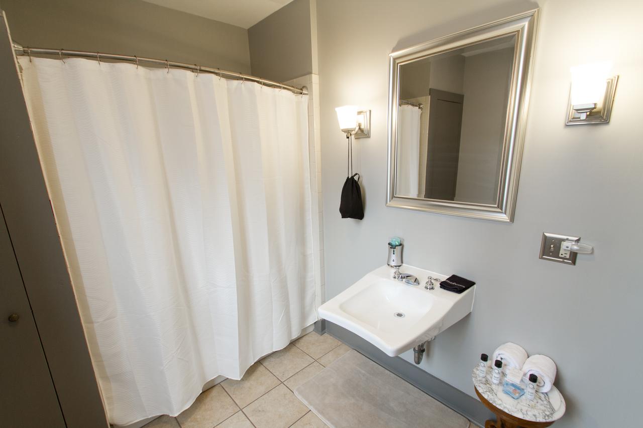 Captain Wohlt Inn - thumb 11