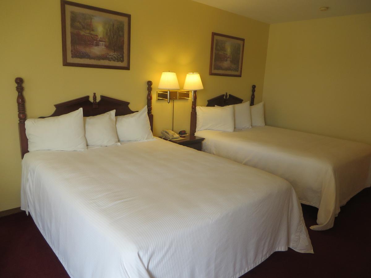 Honeysuckle Inn - thumb 3