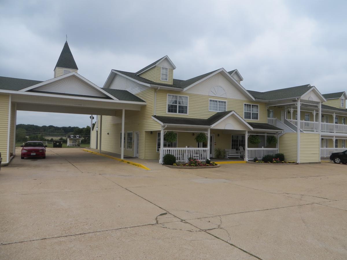 Honeysuckle Inn - thumb 1