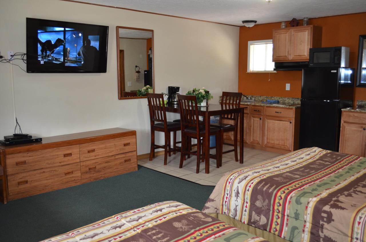 Hunter's Friend Resort - thumb 3