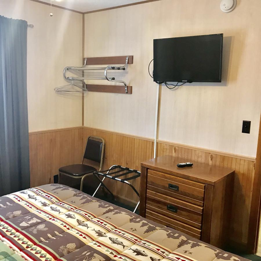 Hunter's Friend Resort - thumb 36