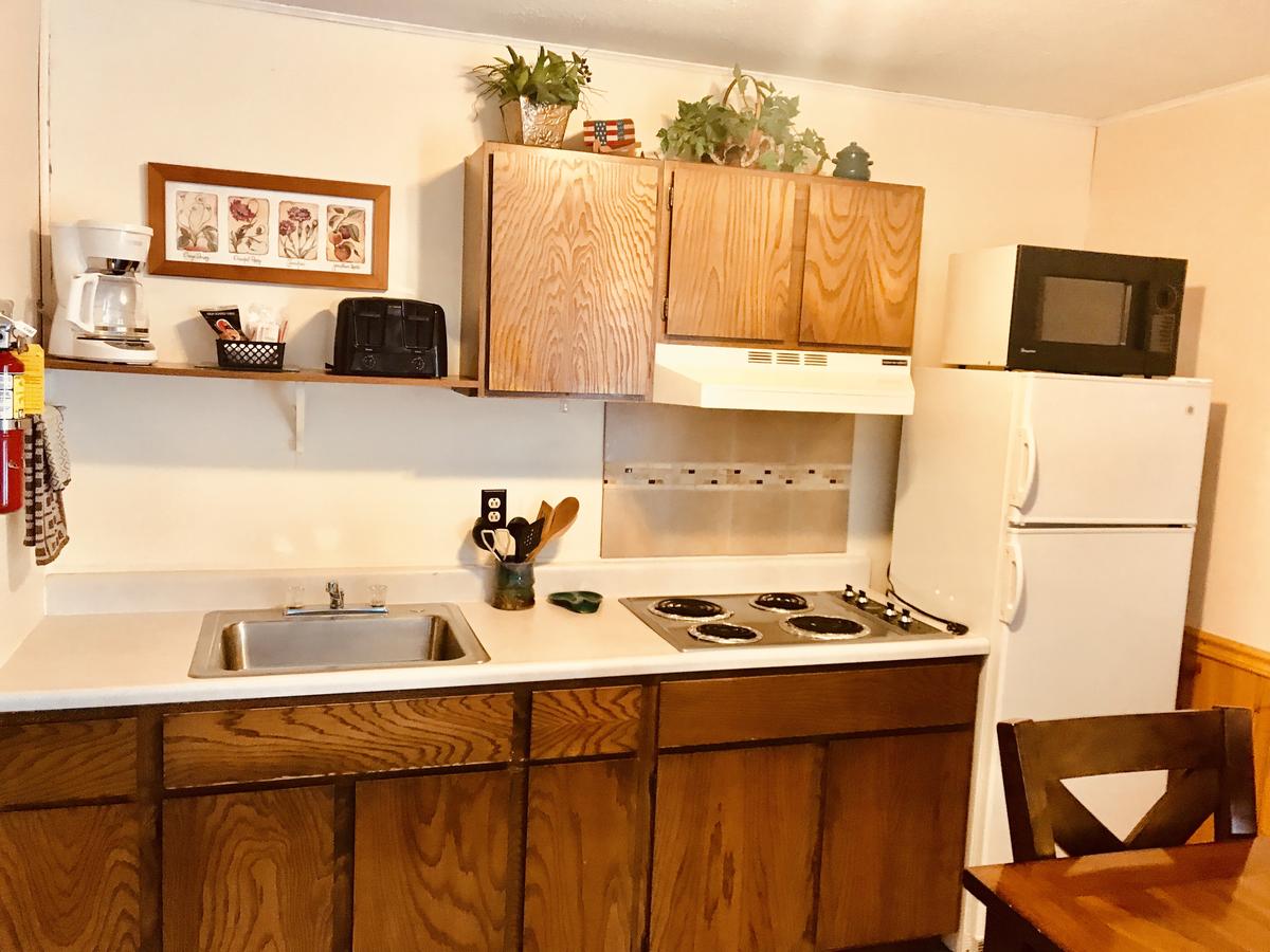 Hunter's Friend Resort - thumb 23