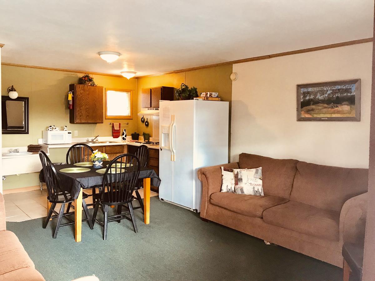 Hunter's Friend Resort - thumb 19