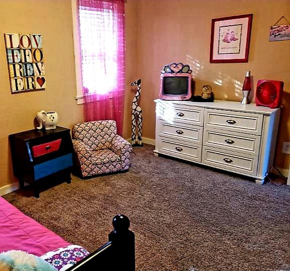 1920s Rock Bungalow - thumb 13