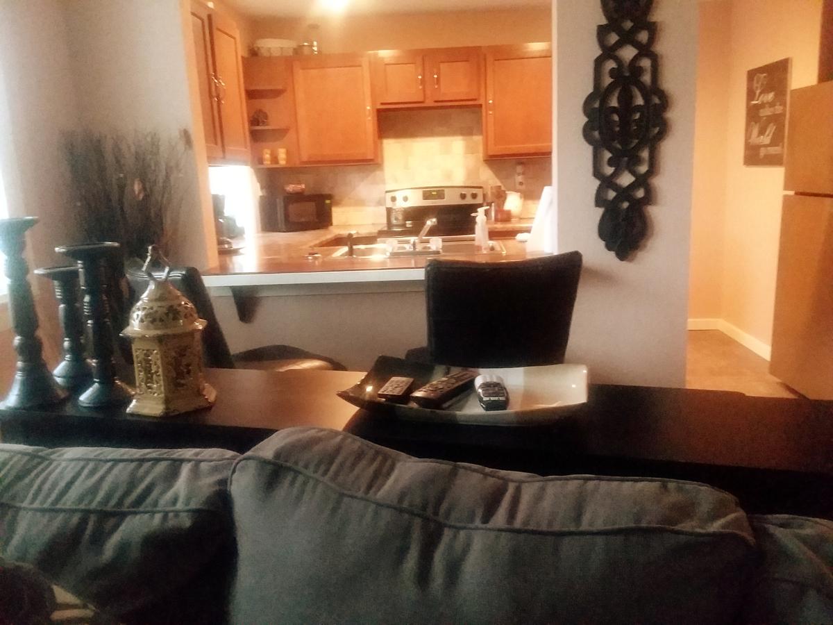 1920s Rock Bungalow - thumb 4