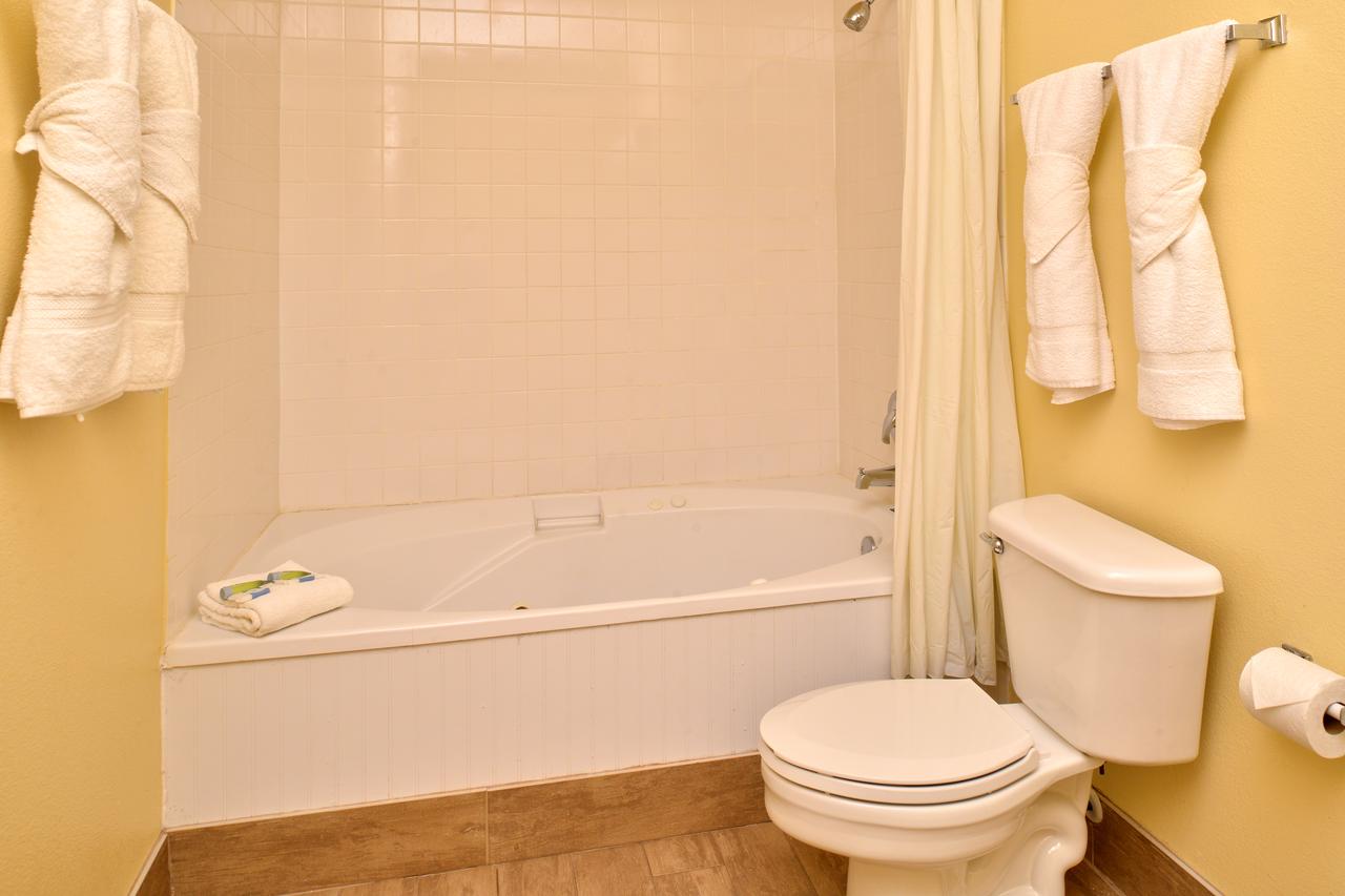 Island Hotel Port Aransas - thumb 30