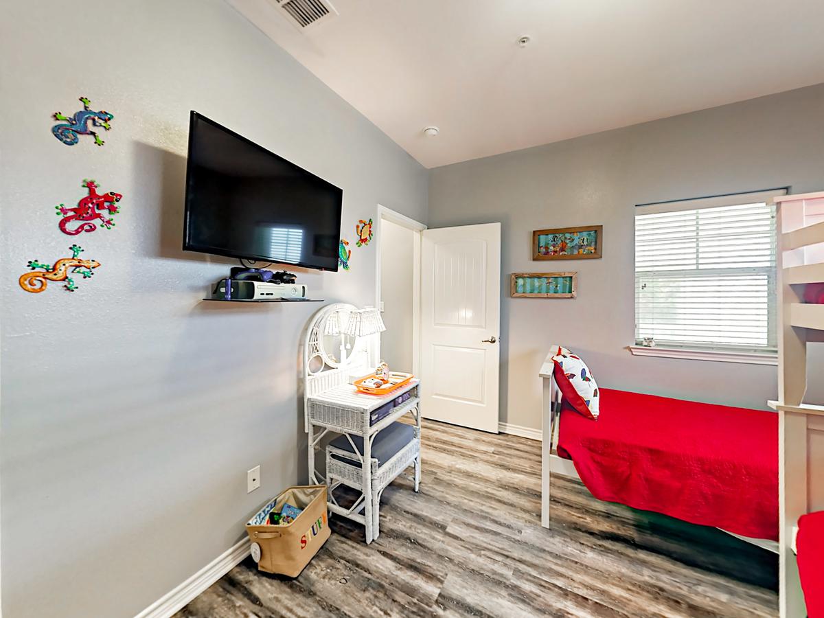 Port A Condo 3021 - thumb 3