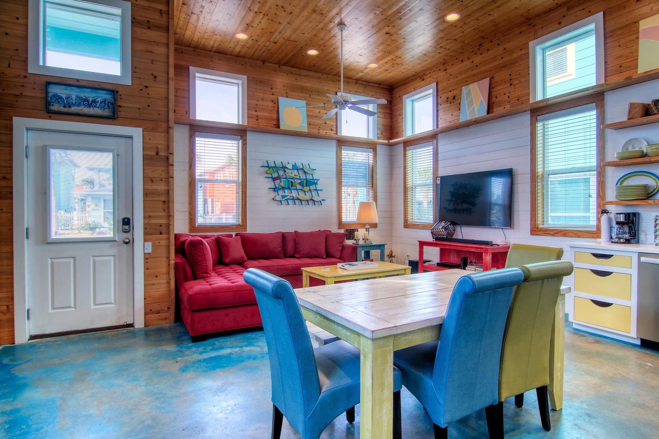 Flip Flops And Shades Home - thumb 21