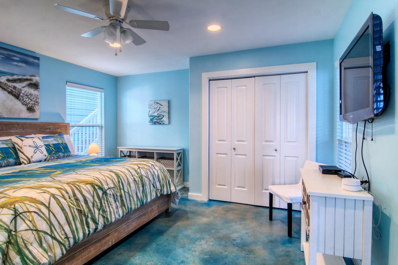 Flip Flops And Shades Home - thumb 25