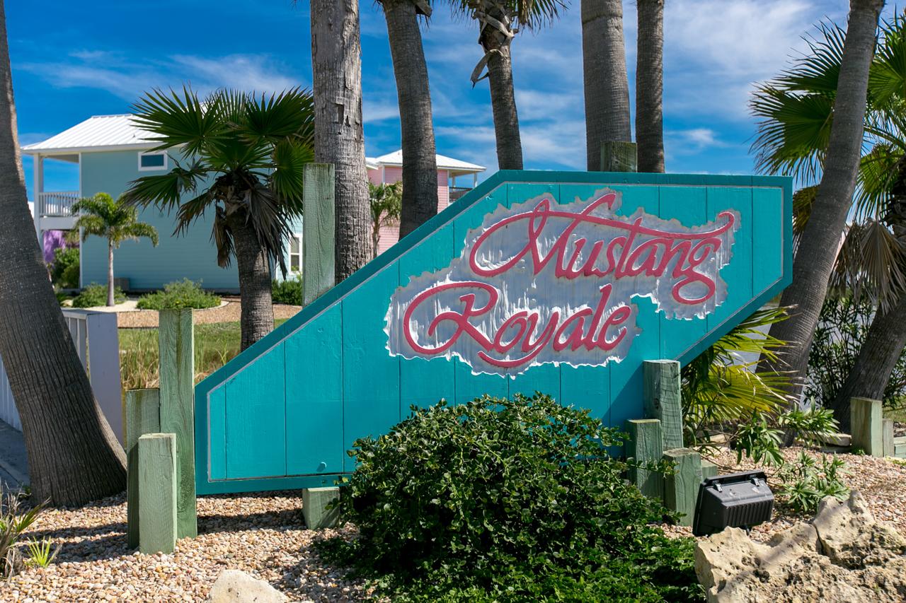 190 Mustang Royale Home - thumb 22