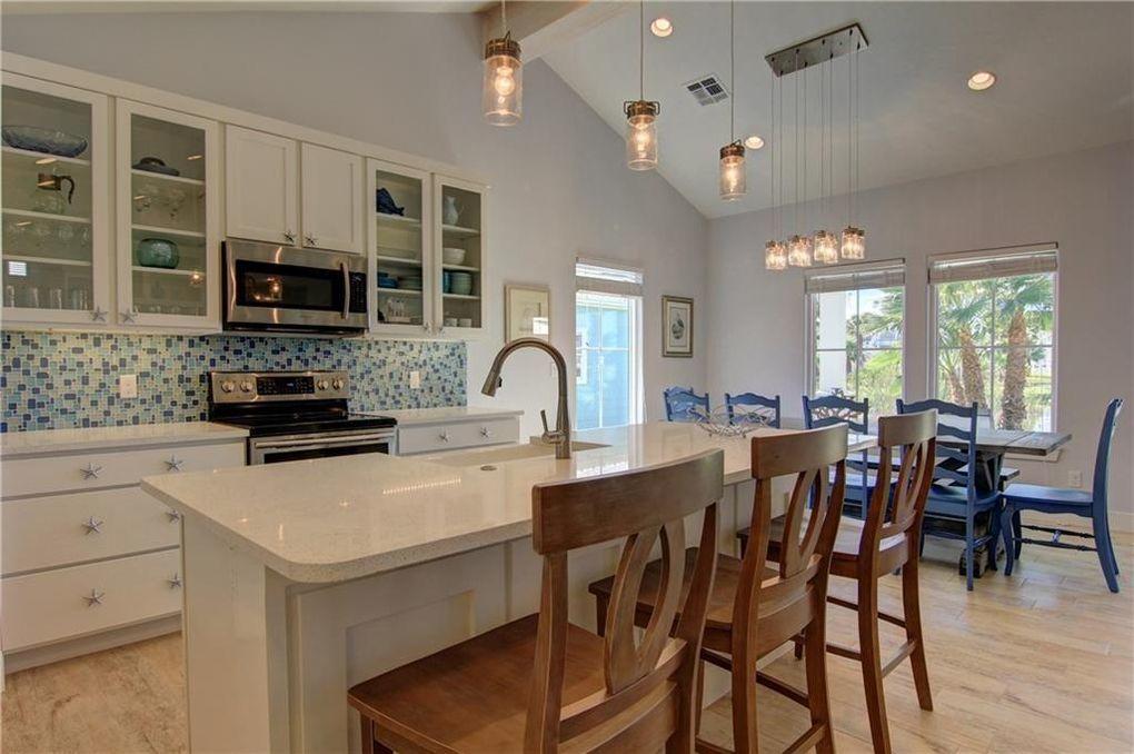 190 Mustang Royale Home - thumb 6