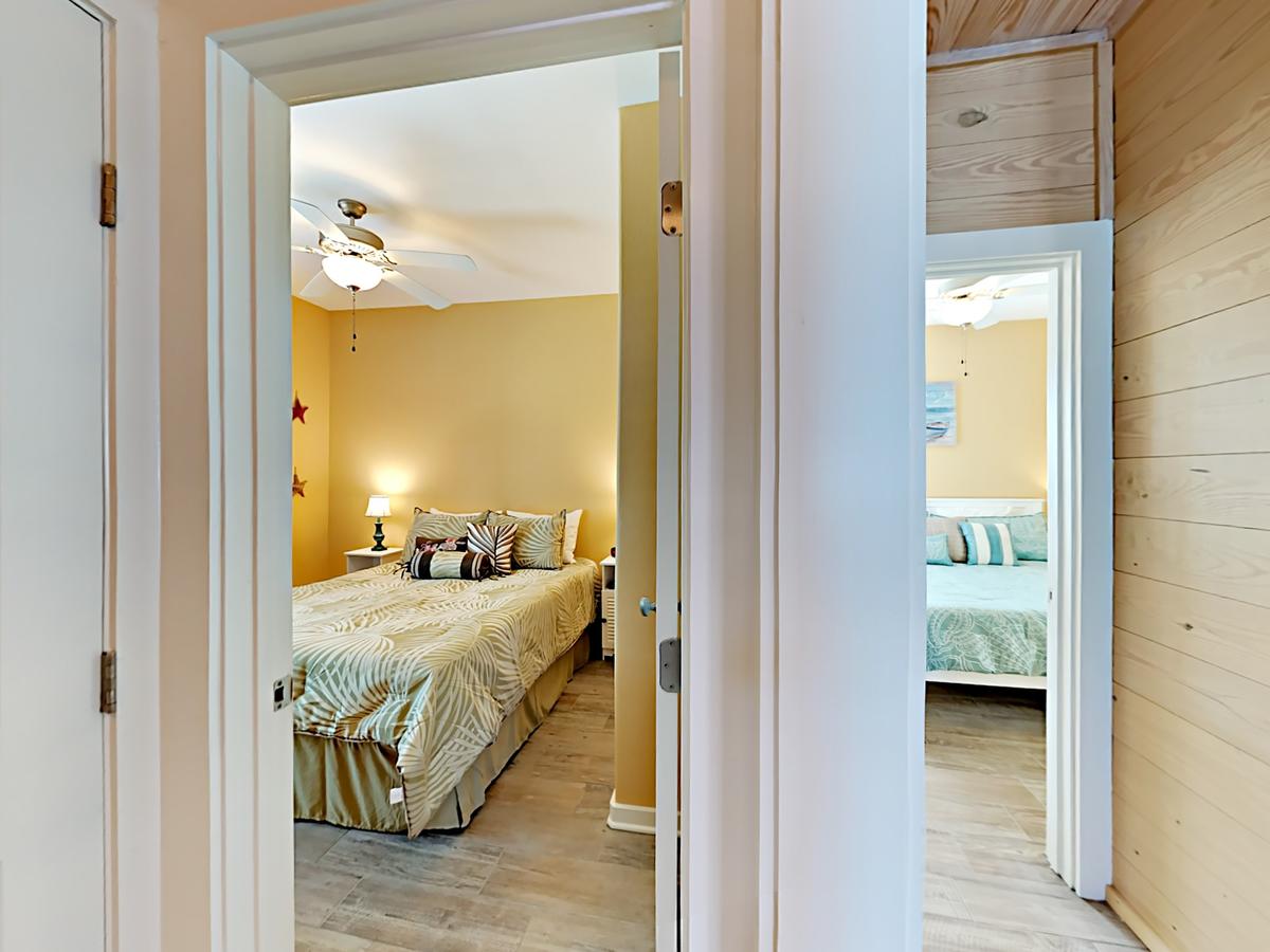 The Lemony Anemone Cottage - thumb 4