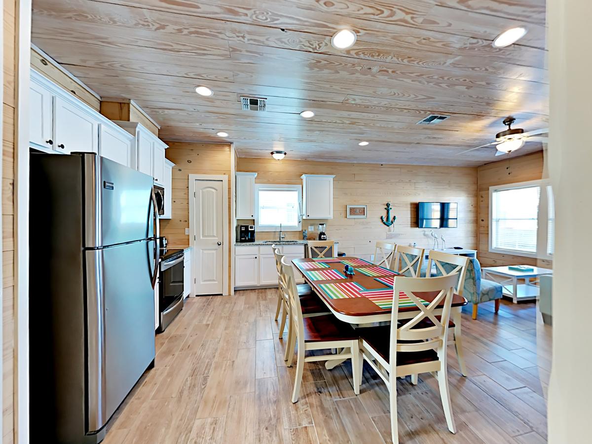 The Lemony Anemone Cottage - thumb 13