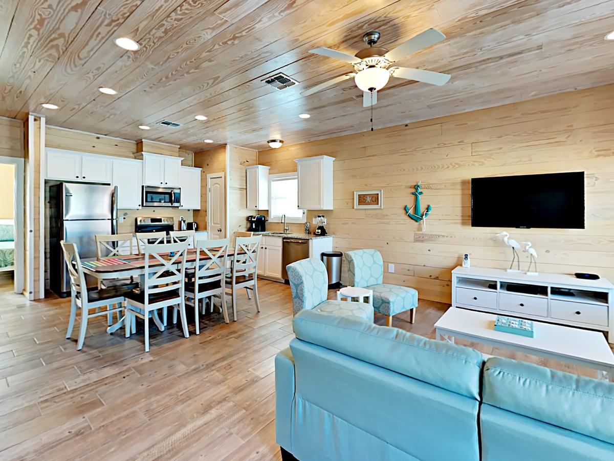 The Lemony Anemone Cottage - thumb 1