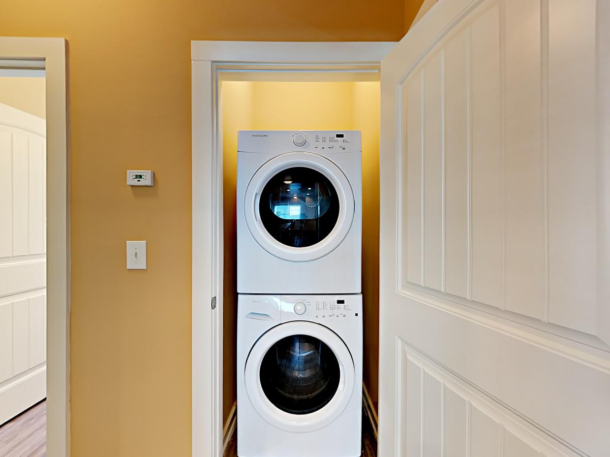 The Lemony Anemone Cottage - thumb 11