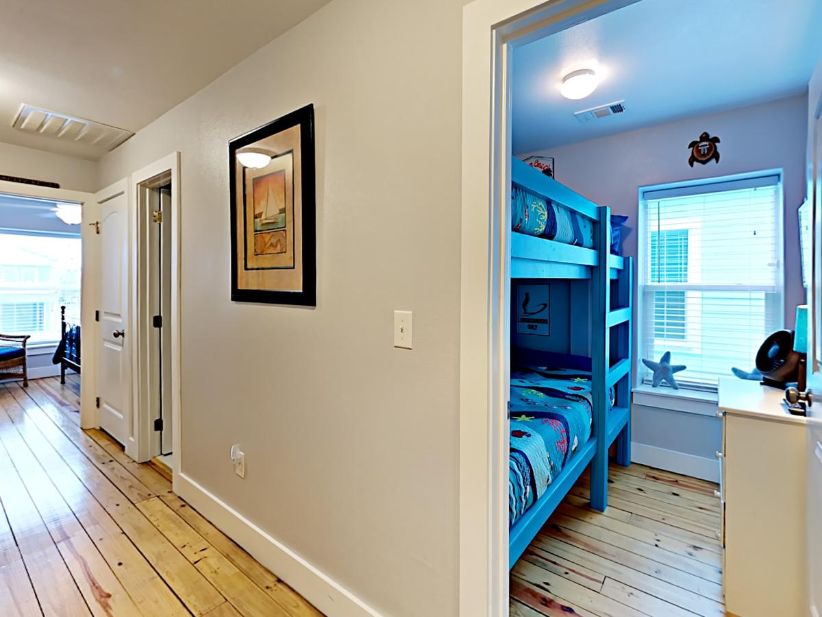 The Commons 704 - Three Bedroom Townhome - thumb 26