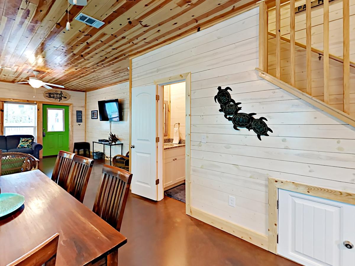 The Commons 704 - Three Bedroom Townhome - thumb 5