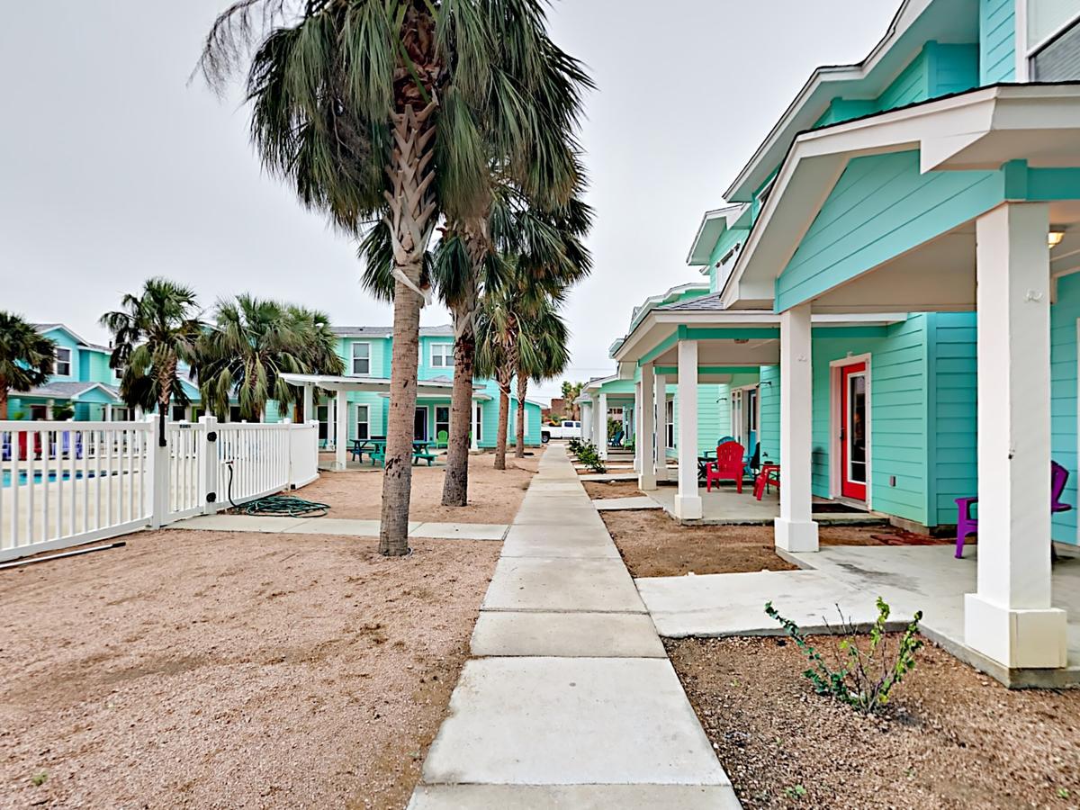 The Commons 704 - Three Bedroom Townhome - thumb 35