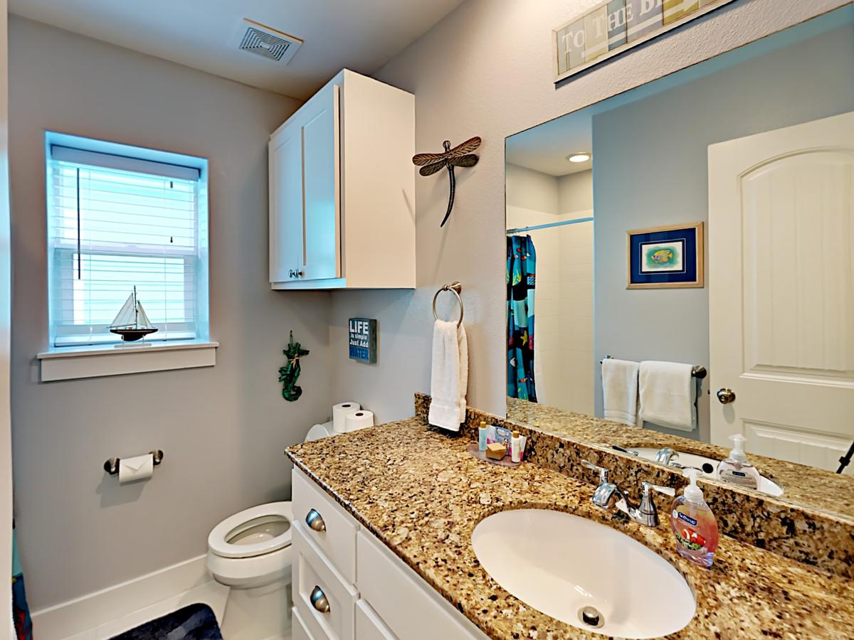 The Commons 704 - Three Bedroom Townhome - thumb 17