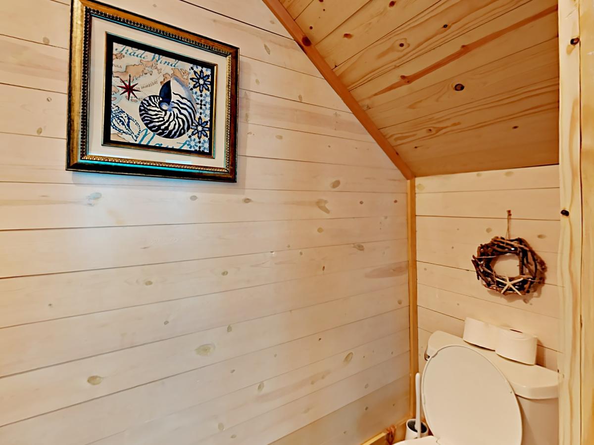 The Commons 704 - Three Bedroom Townhome - thumb 39