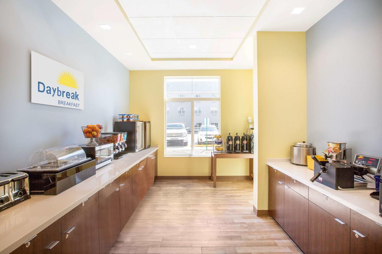 Days Inn & Suites By Wyndham Kearney - thumb 28