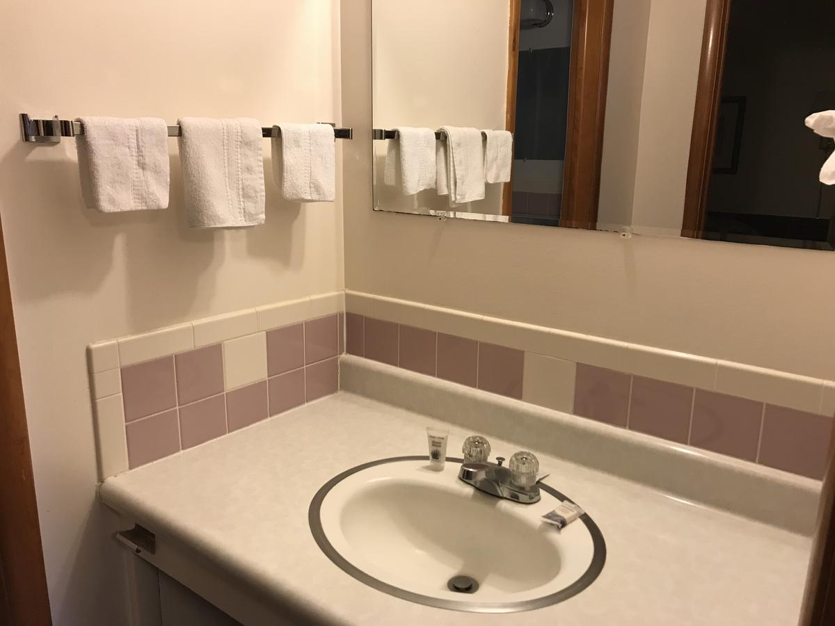 Motel Grand - thumb 7