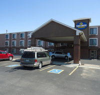 TownHouse Extended Stay Hotel Downtown - Accommodation Alabama