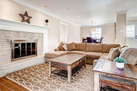 4000 sq ft entire house close to the Strip Accommodation Alabama