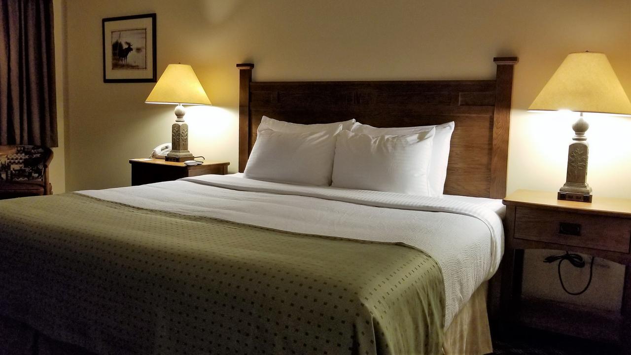 Top Notch Inn - thumb 1