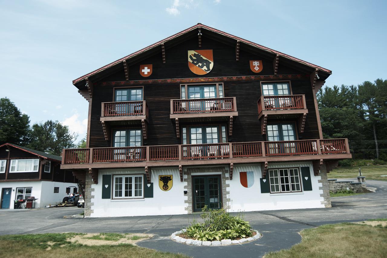 Swiss Chalets Village Inn - thumb 2