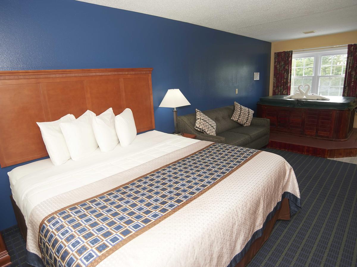 Swiss Chalets Village Inn - thumb 40