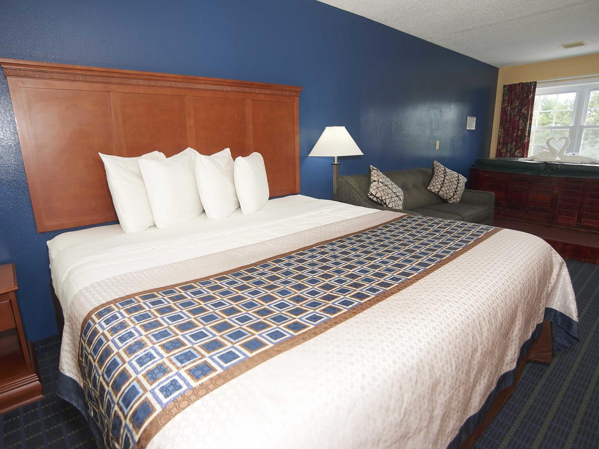 Swiss Chalets Village Inn - thumb 38