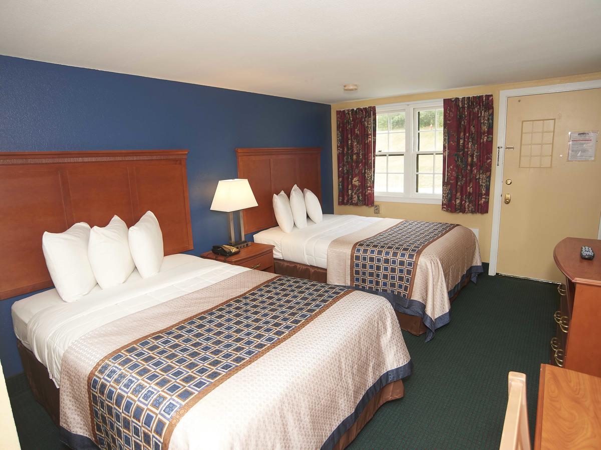 Swiss Chalets Village Inn - thumb 34