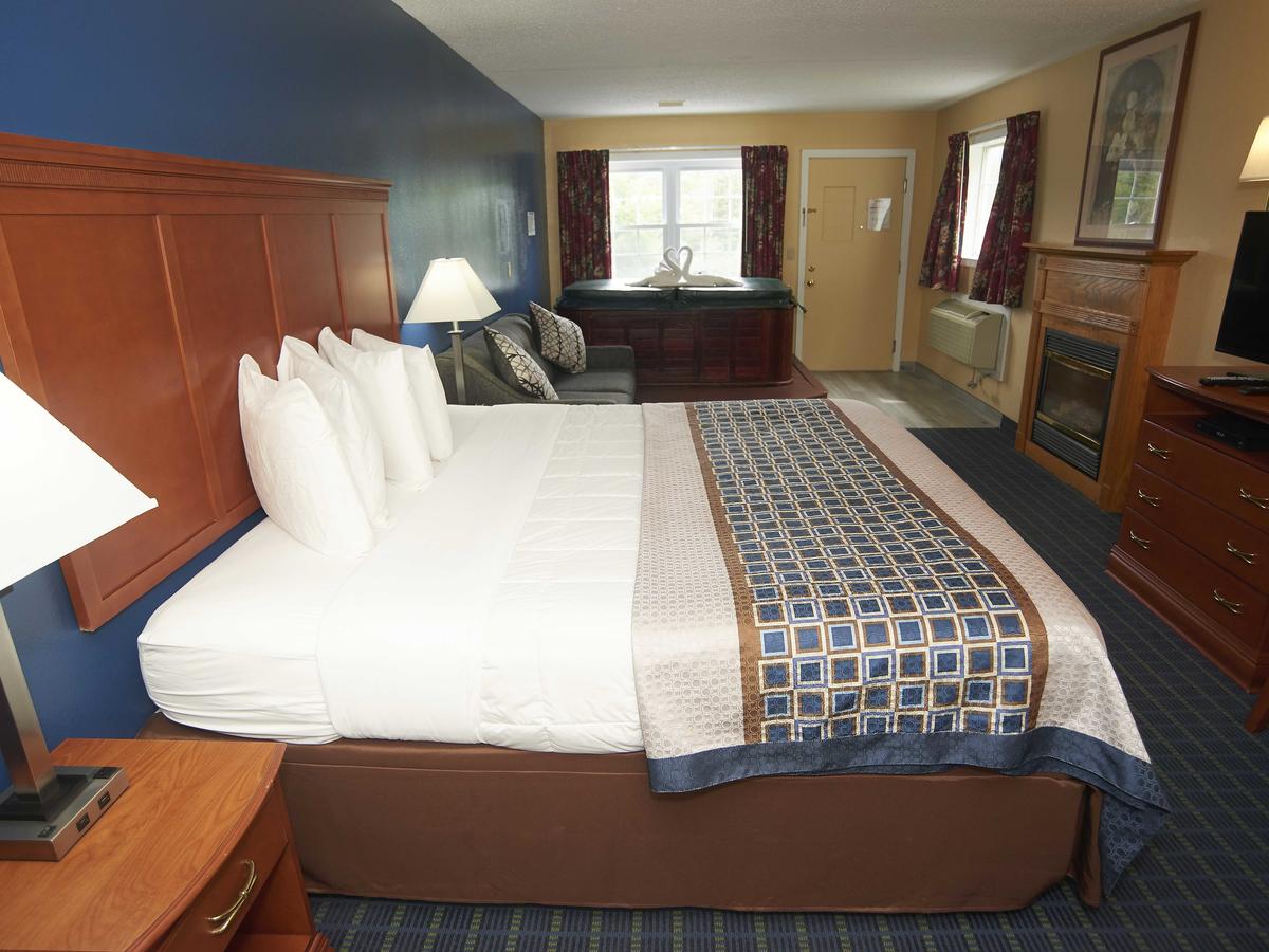 Swiss Chalets Village Inn - thumb 4